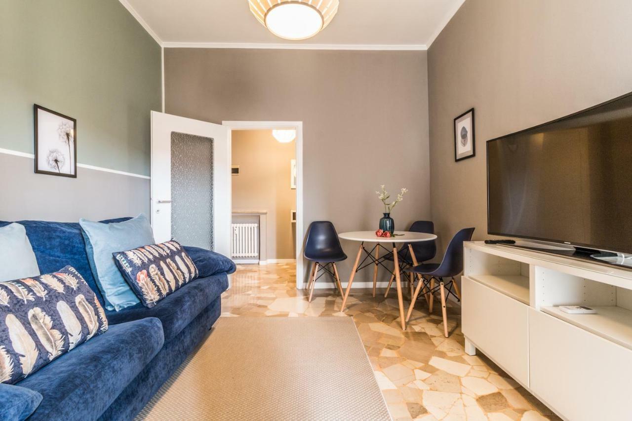 Joivy Modern 1-Bed Flat With Balcony In Portello ميلان المظهر الخارجي الصورة